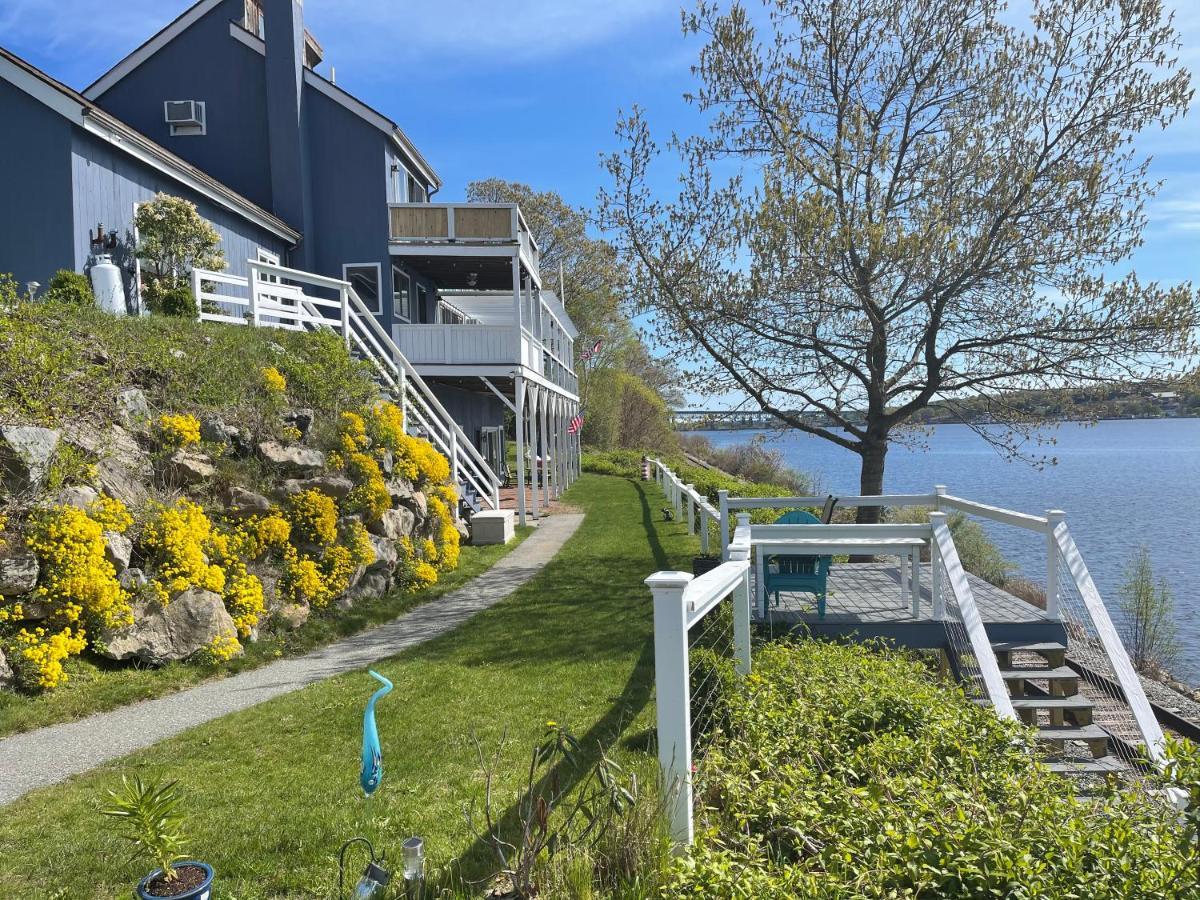 Waterfront Home With A View 格罗顿 外观 照片